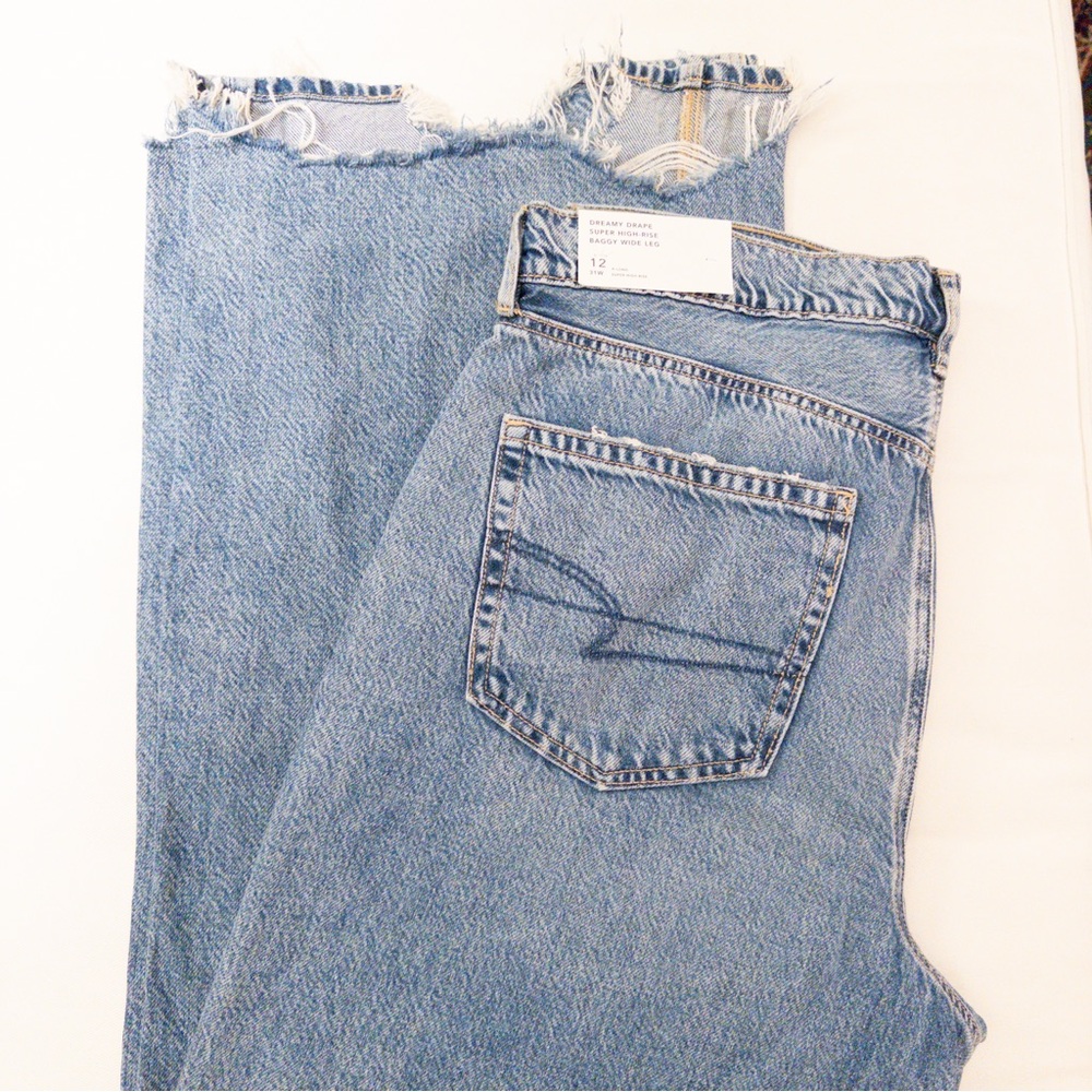American Eagle Blue Flare Wide Leg Dreamy Drape Jeans - Picture 3 of 7